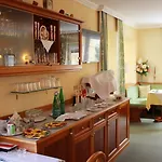 Josefa Отель 3*