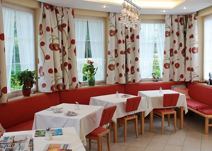 Josefa فندق 3*
